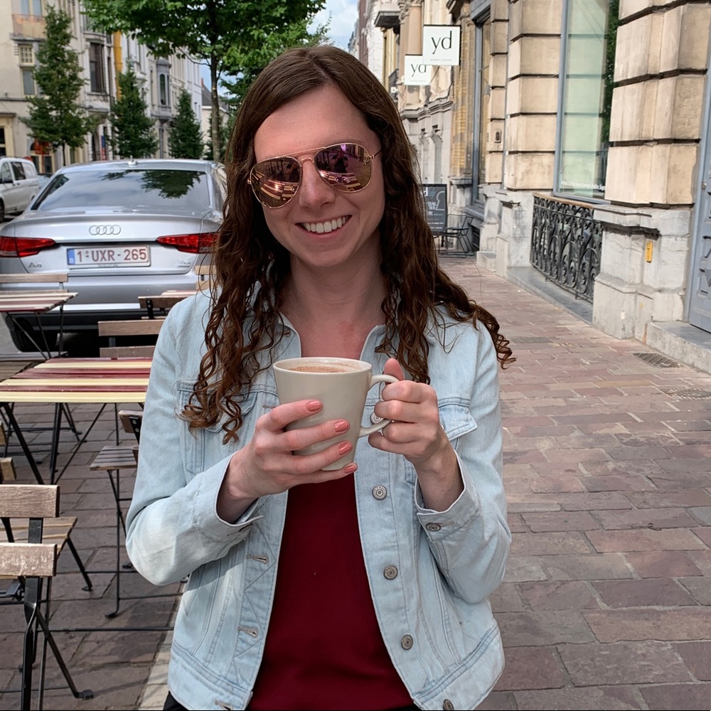 Meet your Posher, Jessica